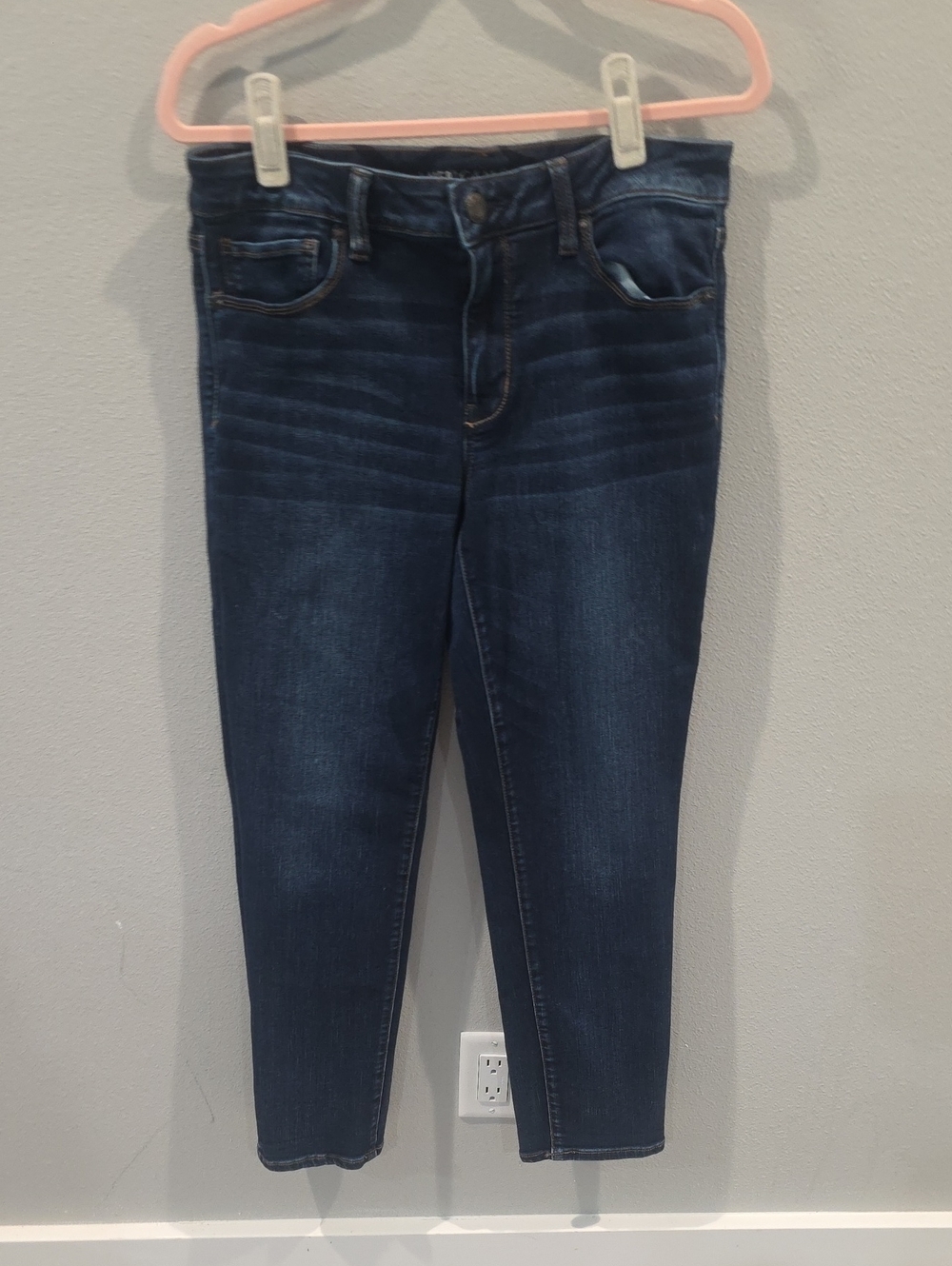 American Eagle Outfitters Dark Blue Skinny Jeans